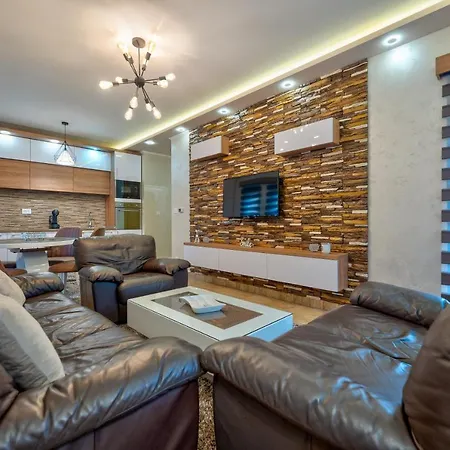 Lux Trajkovic Διαμέρισμα *