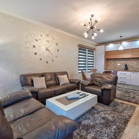 Lux Trajkovic Apartman *